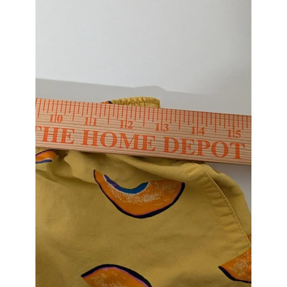 Patagonia Melon Printed 6” Baggies Mens Size XS Yellow Mesh Lined Swim Trunks